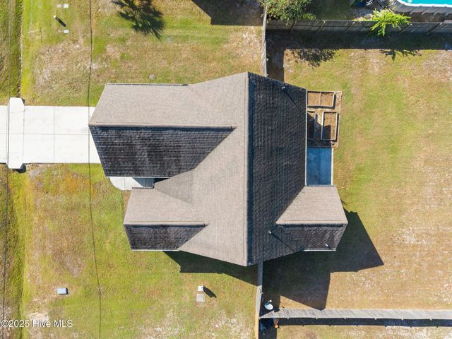 257 E Ivybridge Drive, Hubert, NC 28539