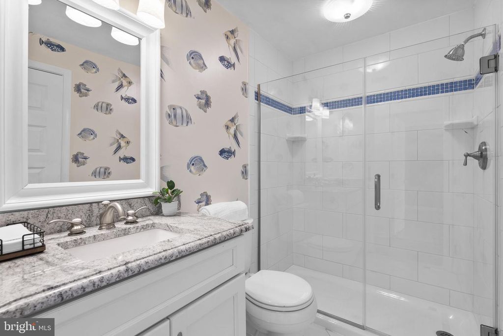 Image 16 of property listing at 1010 SMITH DR, Arnold, MD 21012