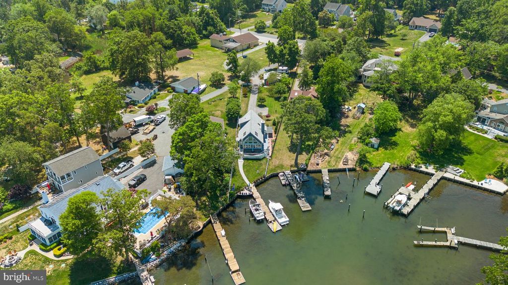 Image 43 of property listing at 1010 SMITH DR, Arnold, MD 21012