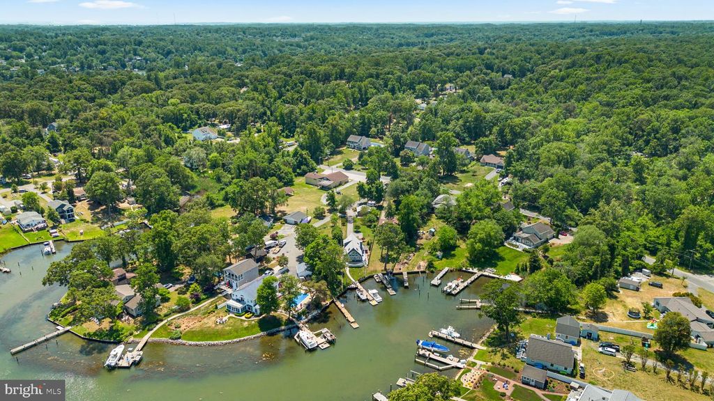 Image 44 of property listing at 1010 SMITH DR, Arnold, MD 21012
