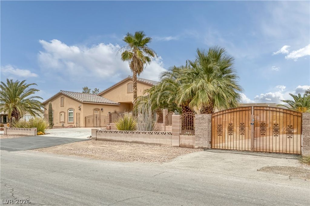 124 East Ford Avenue, Las Vegas, NV 89123 — photo 2