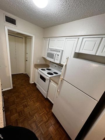 4845 Cedar Springs Road 269, Dallas, TX 75219