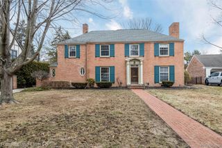 636 Middlesex Road, Grosse Pointe Park, MI 48230