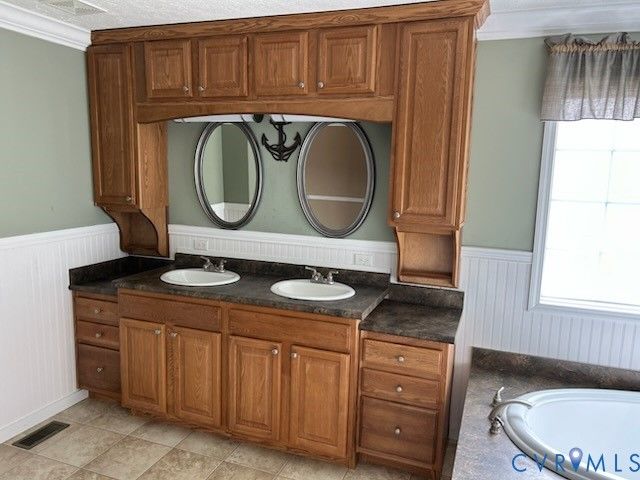 15910 Nobles Rd, Prince George, VA 23842