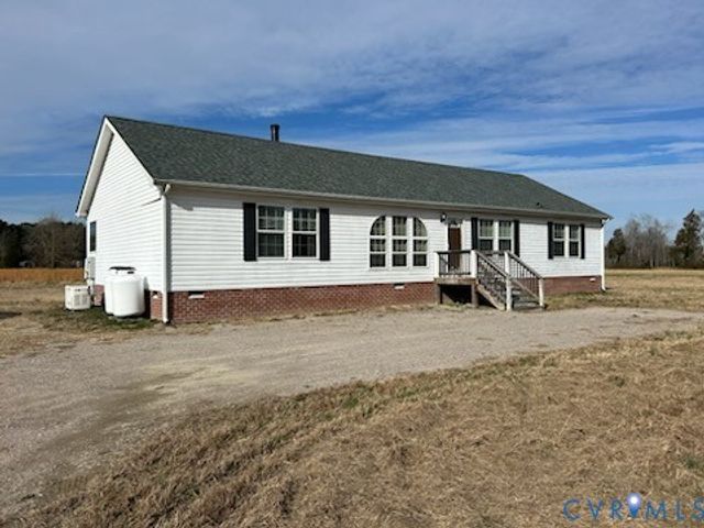 15910 Nobles Rd, Prince George, VA 23842