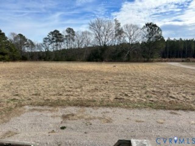 15910 Nobles Rd, Prince George, VA 23842