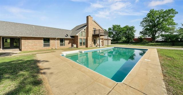 1850 72nd ave NW, Norman, OK 73072