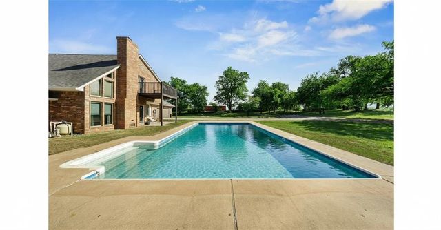 1850 72nd ave NW, Norman, OK 73072