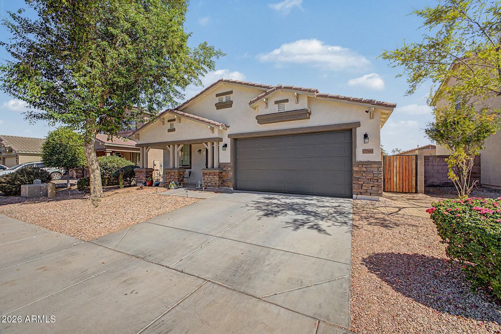 17593 W LILAC Street, Goodyear, AZ 85338 — photo 2