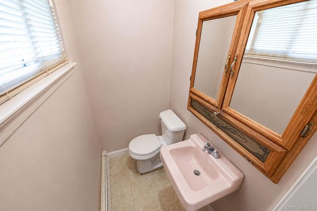 345 Earle Street, Central Islip, NY 11722