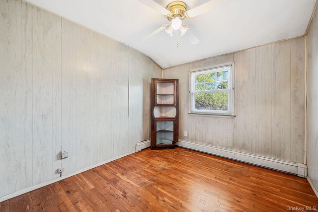345 Earle Street, Central Islip, NY 11722