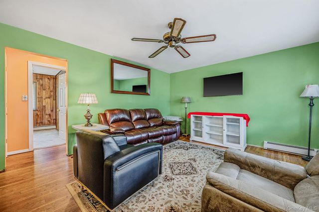 345 Earle Street, Central Islip, NY 11722