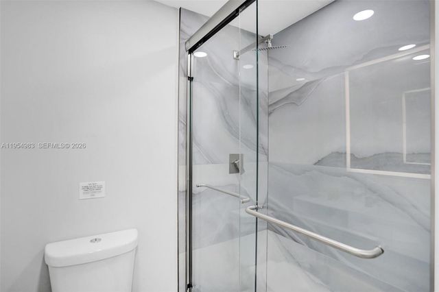 6 Little Harbor Way, Deerfield Beach, FL 33441