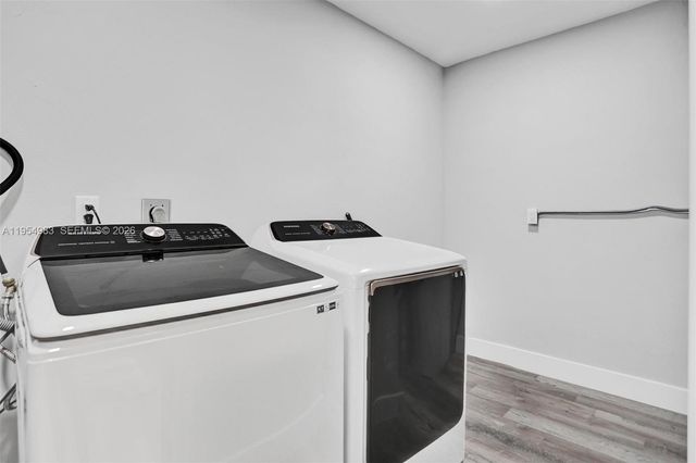 6 Little Harbor Way, Deerfield Beach, FL 33441