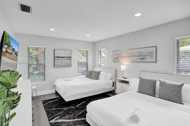 6 Little Harbor Way, Deerfield Beach, FL 33441