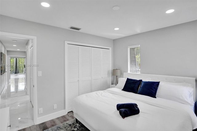 6 Little Harbor Way, Deerfield Beach, FL 33441