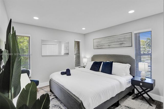 6 Little Harbor Way, Deerfield Beach, FL 33441