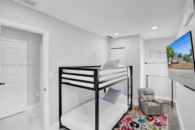 6 Little Harbor Way, Deerfield Beach, FL 33441