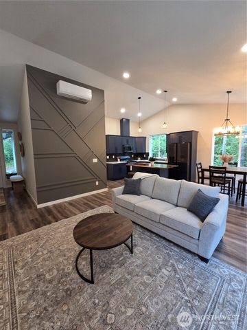 18702 Rampart Lane SE, Yelm, WA 98597