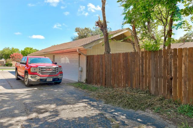 10808 PINEHURST DR A, Austin, TX 78747