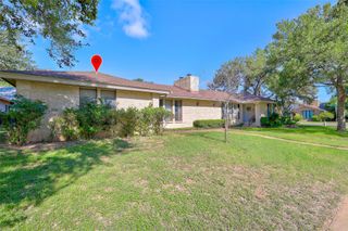 10808 PINEHURST DR A, Austin, TX 78747