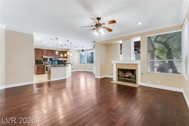 7 Crown Valley Drive, Henderson, NV 89074