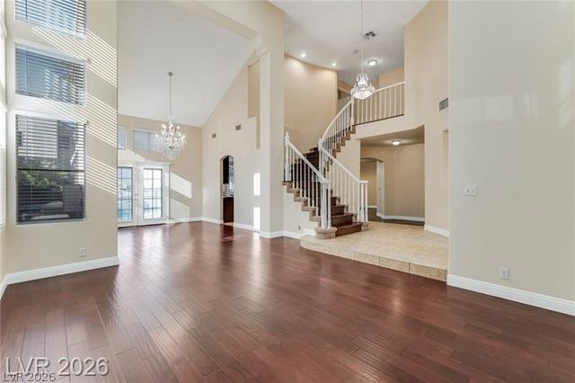 7 Crown Valley Drive, Henderson, NV 89074