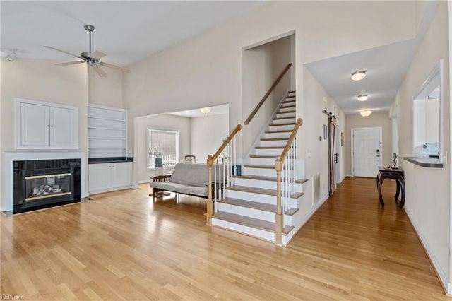 9608 Dolphin RN, Norfolk, VA 23518