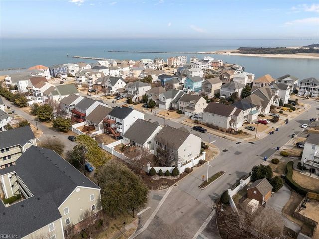 9608 Dolphin RN, Norfolk, VA 23518