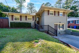 1817 McGougan Road, Fayetteville, NC 28303