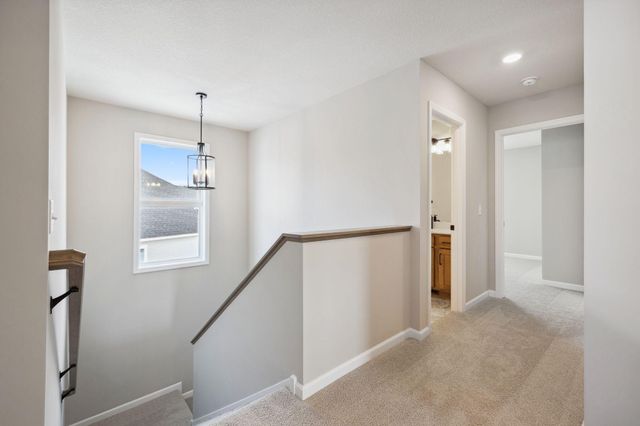 10700 Harbor Lane N, Maple Grove, MN 55369