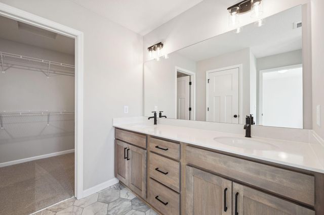 10700 Harbor Lane N, Maple Grove, MN 55369