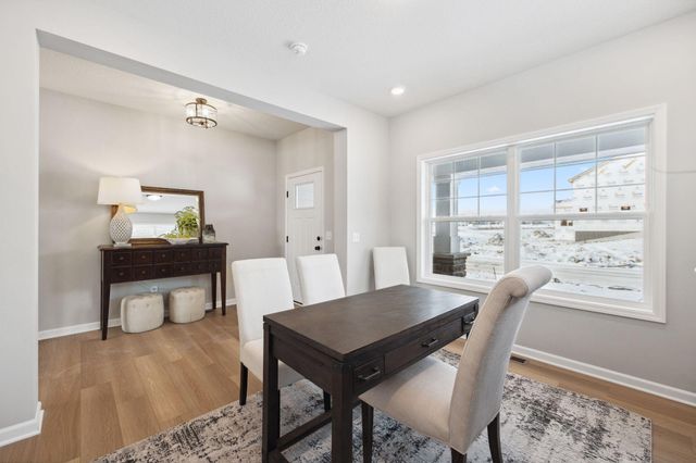 10700 Harbor Lane N, Maple Grove, MN 55369