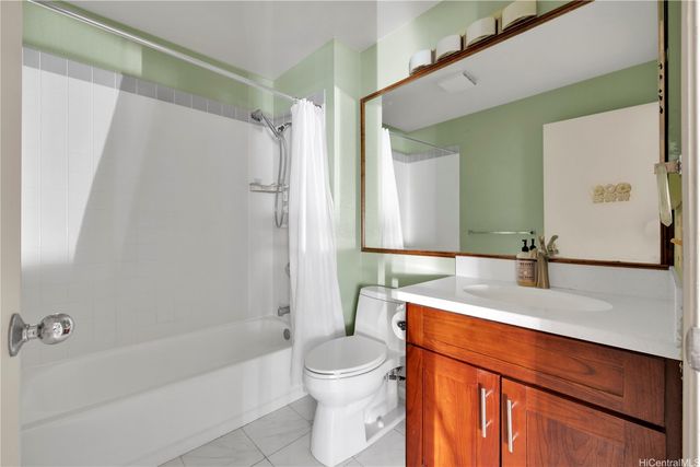 92-1212 Palahia Street W202, Kapolei, HI 96707