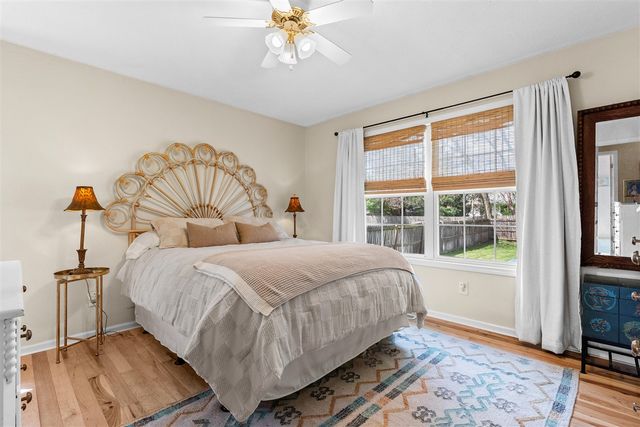 2912 Mandarin Grove Lane, Kalamazoo, MI 49004
