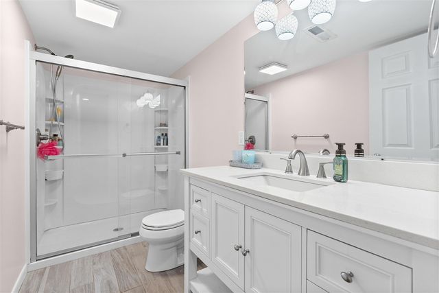 2912 Mandarin Grove Lane, Kalamazoo, MI 49004