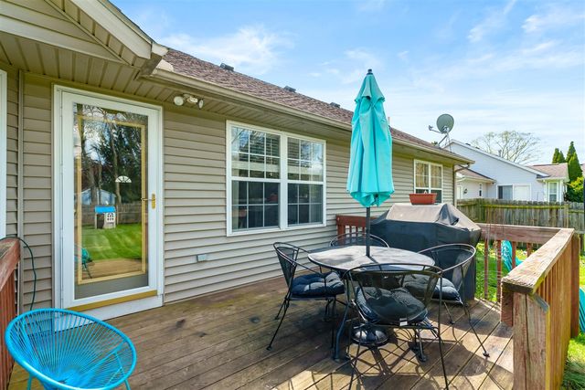 2912 Mandarin Grove Lane, Kalamazoo, MI 49004
