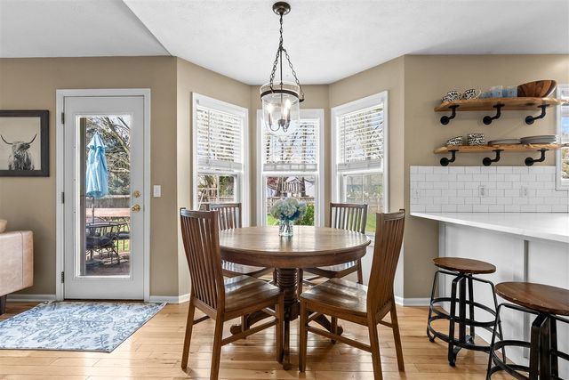 2912 Mandarin Grove Lane, Kalamazoo, MI 49004