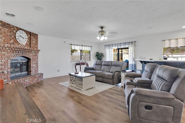 18596 Fairburn Street, Hesperia, CA 92345