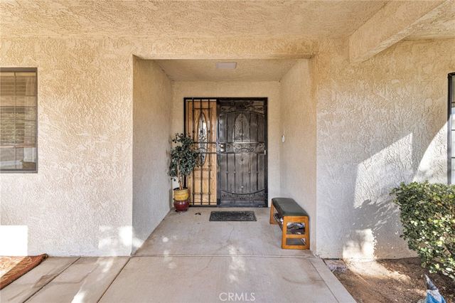 18596 Fairburn Street, Hesperia, CA 92345