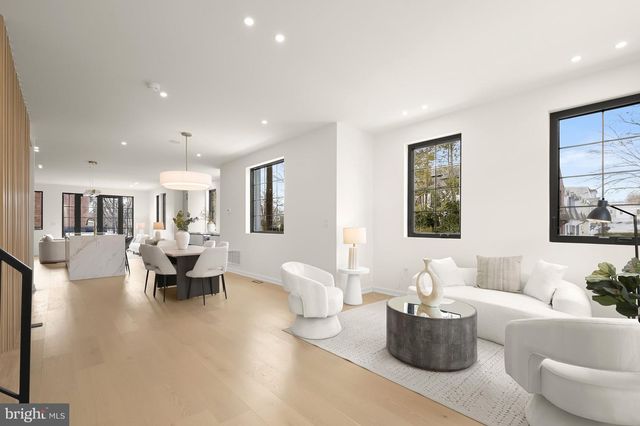 3554 T ST NW, Washington, DC 20007