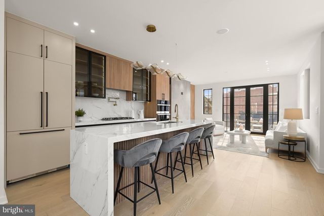 3554 T ST NW, Washington, DC 20007