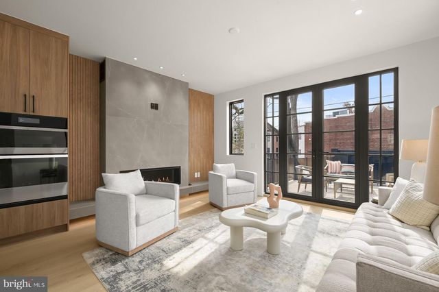 3554 T ST NW, Washington, DC 20007