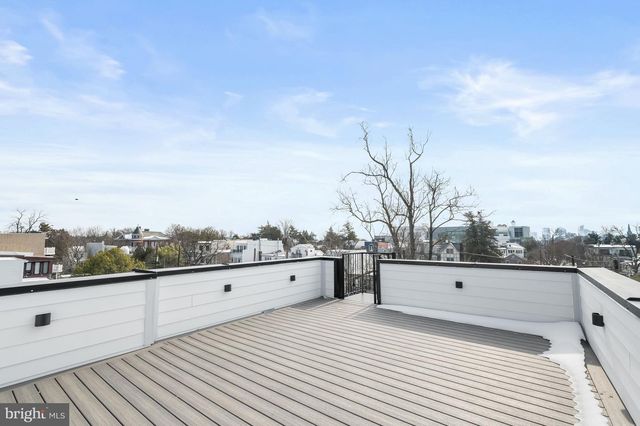 3554 T ST NW, Washington, DC 20007