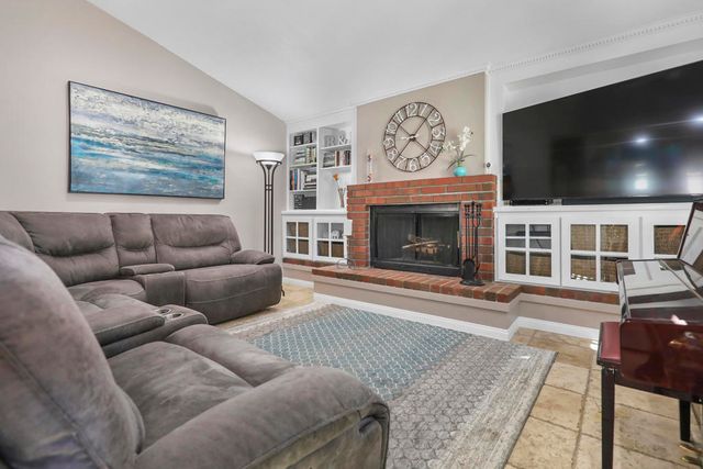 54140 Avenida Herrera, La Quinta, CA 92253