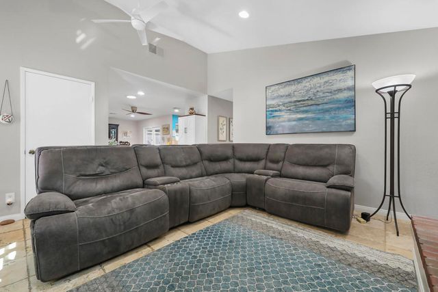 54140 Avenida Herrera, La Quinta, CA 92253