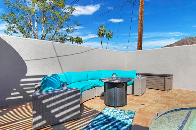 54140 Avenida Herrera, La Quinta, CA 92253