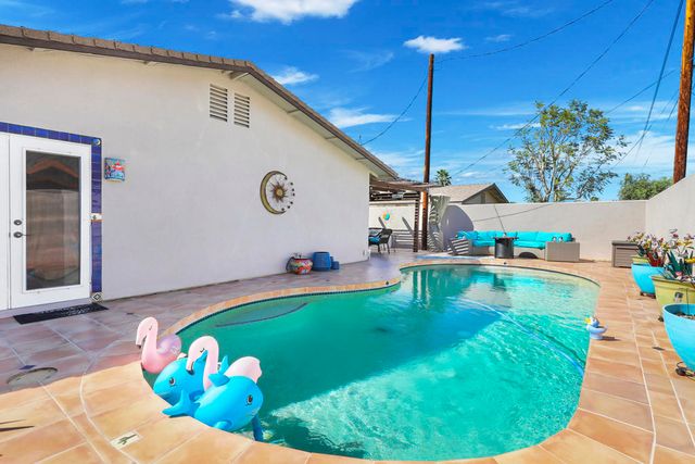 54140 Avenida Herrera, La Quinta, CA 92253