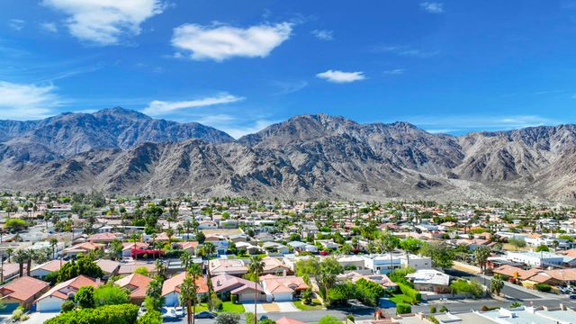 54140 Avenida Herrera, La Quinta, CA 92253