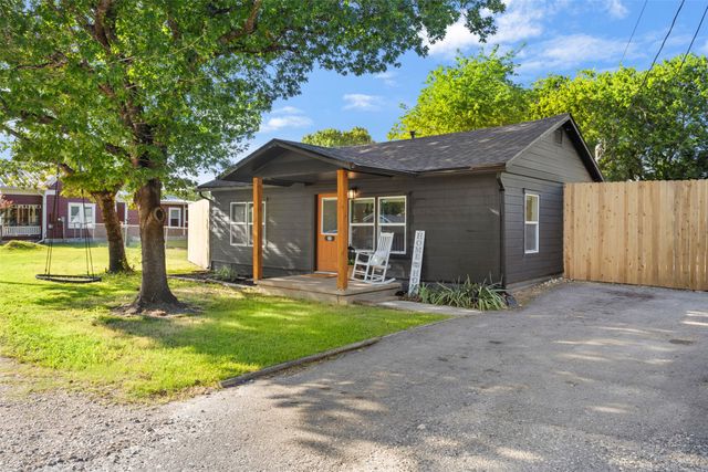 505 E Ross Street, Waxahachie, TX 75165